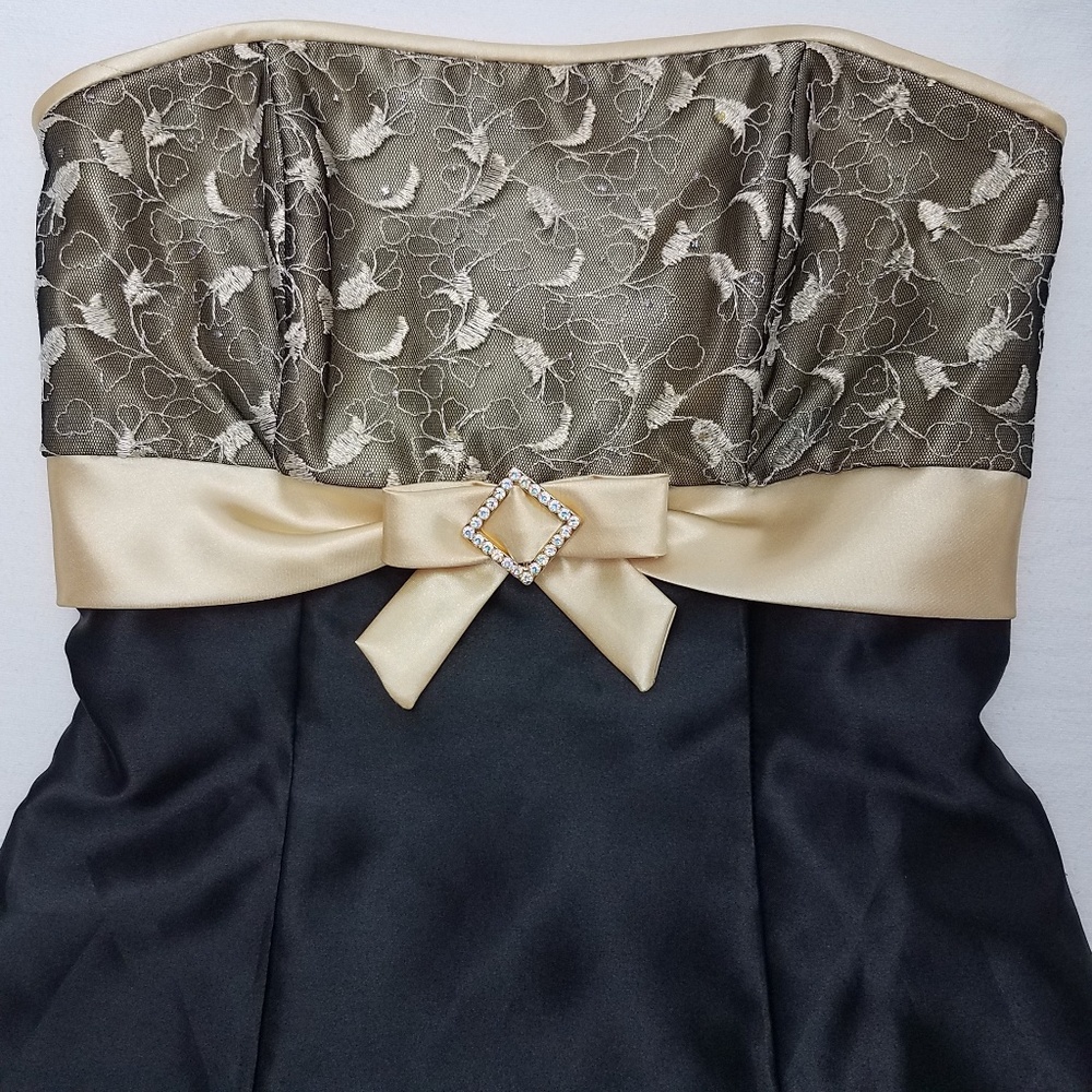 Jessica McClintock Gunne Sax Strapless Dress